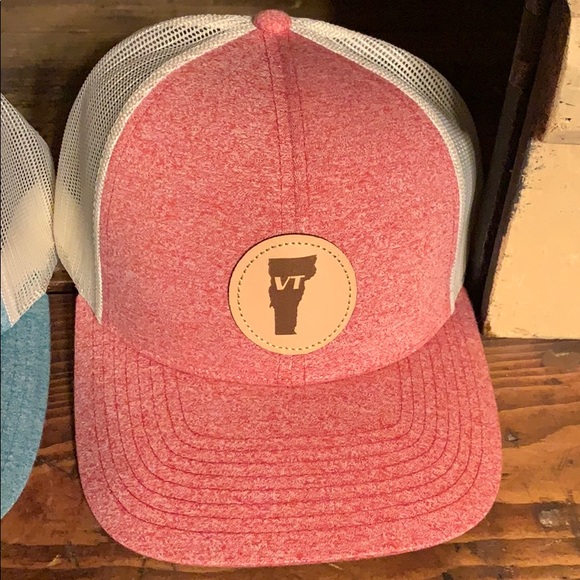 Vermont Leather Patch Trucker Cap *New* - Picture 2 of 5